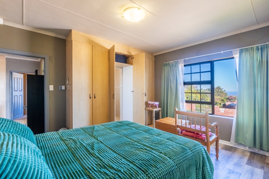 4 Bedroom Property for Sale in Dana Bay Western Cape